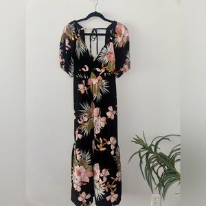 New with tag Sofia Vergara Maxi Dress size Large